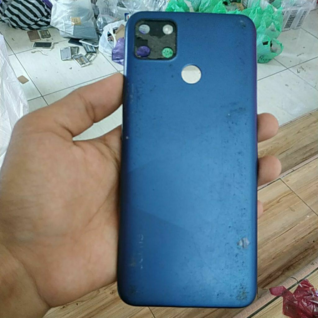 backdoor bekas realme c12,tanpa tombol fisik sesuai gambar