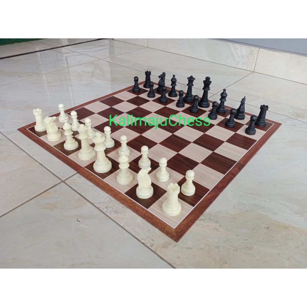 Catur satu set papan lipat 4