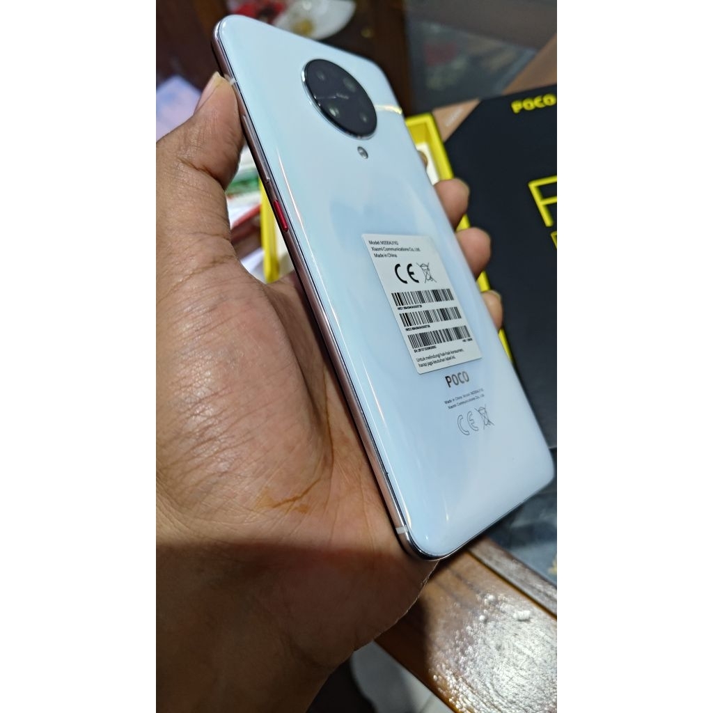 Poco F2 pro 6/128 second