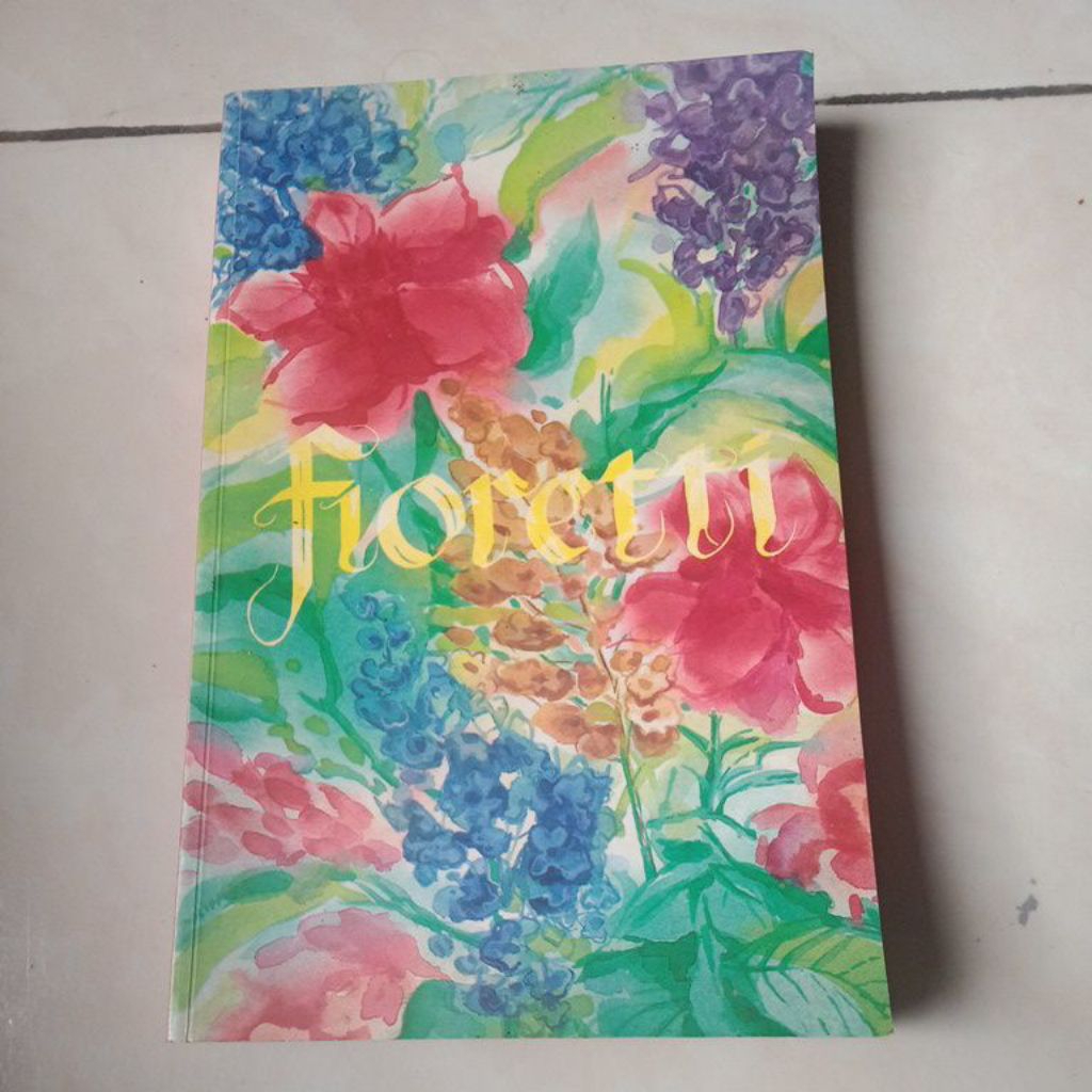 buku fioretti dan lima renungan tentang stigmata suci