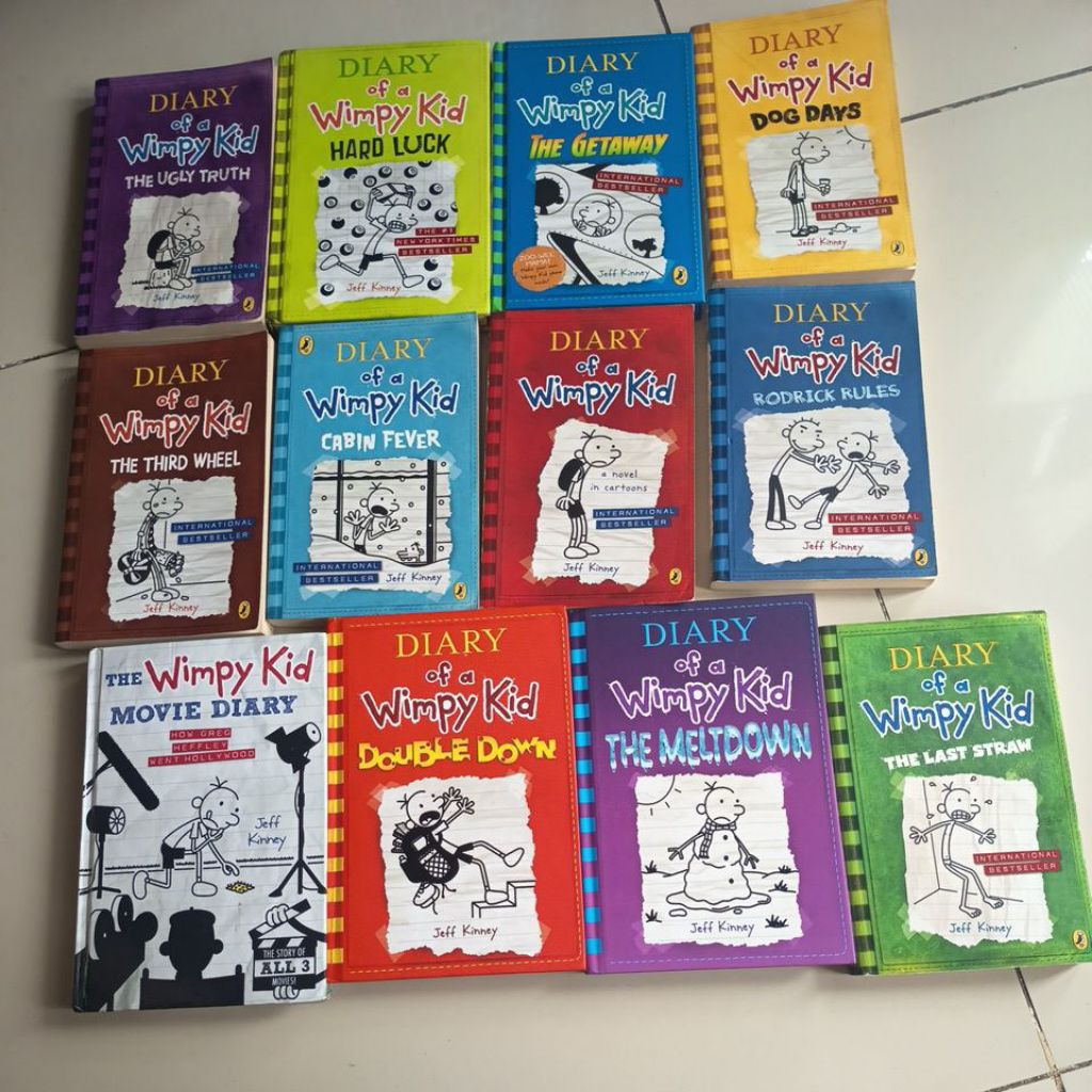 Diary Of Wimpy Kid Bahasa Inggris harga SATUAN. bekas