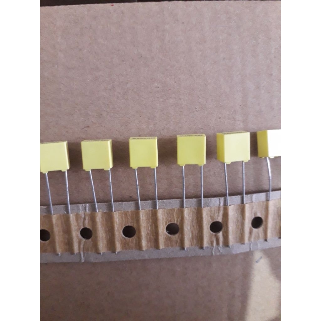 kapasitor mkm 470nf 100v