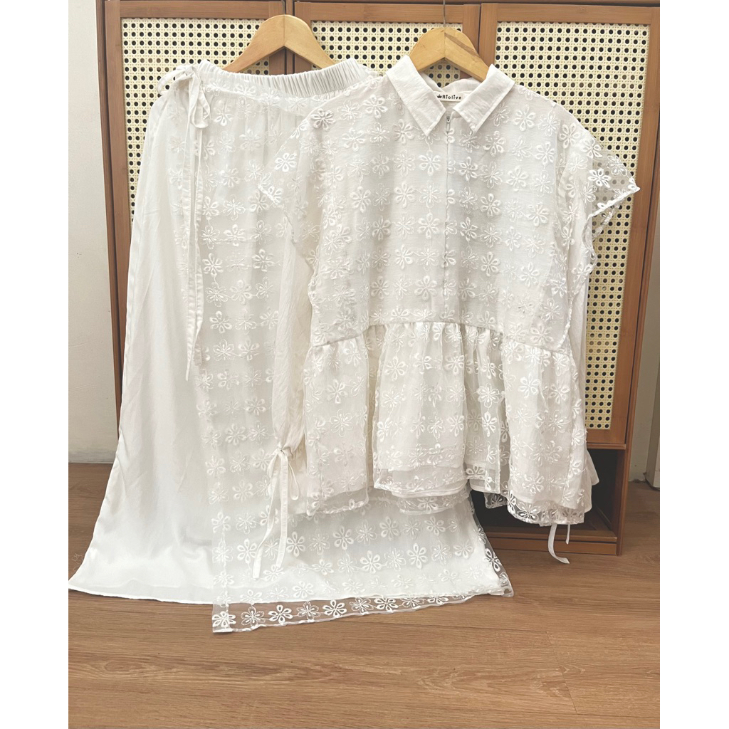 Riolive one set seraya blouse dan layer skirt raya series 2026