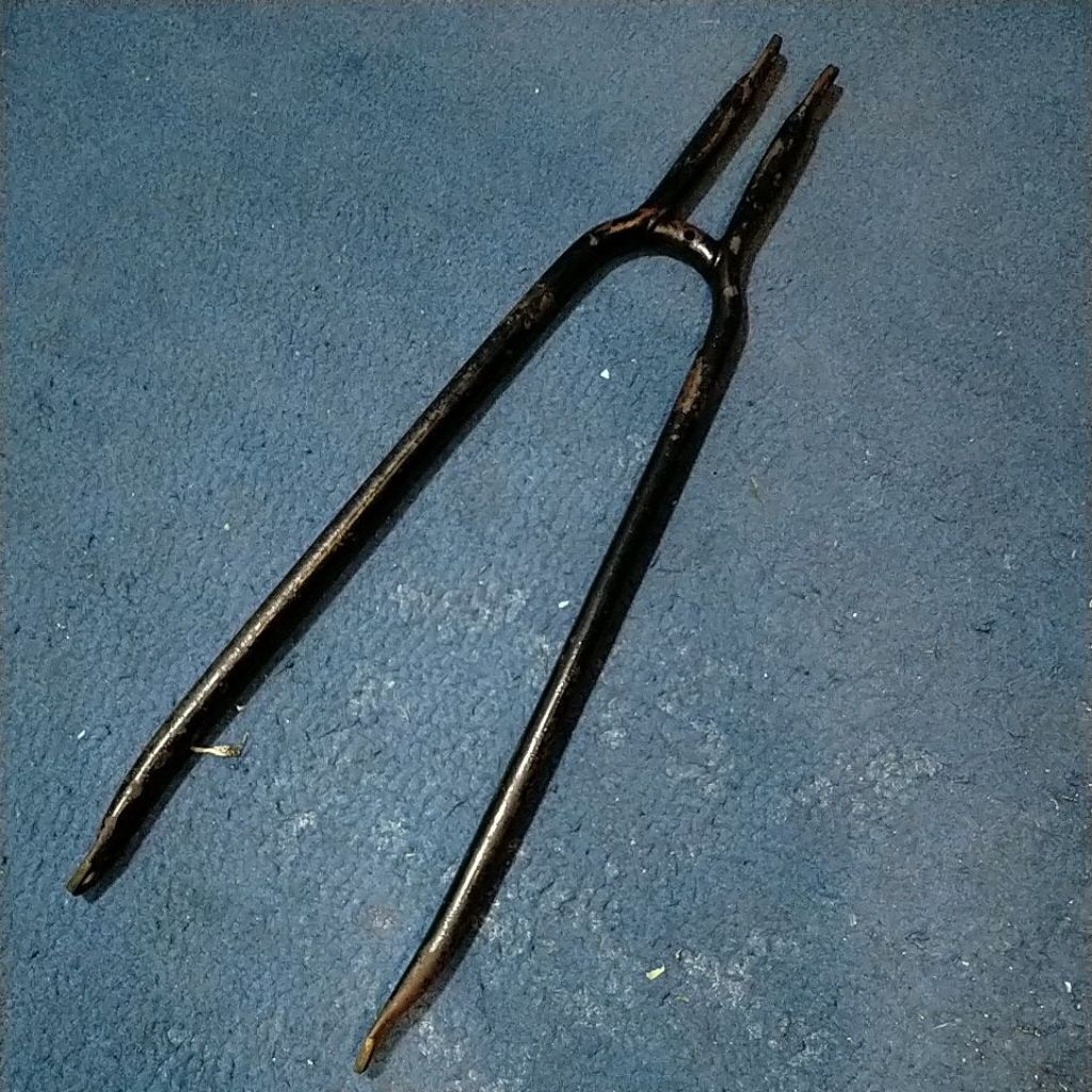 supitan belakang frame sepeda onthel tua original humber