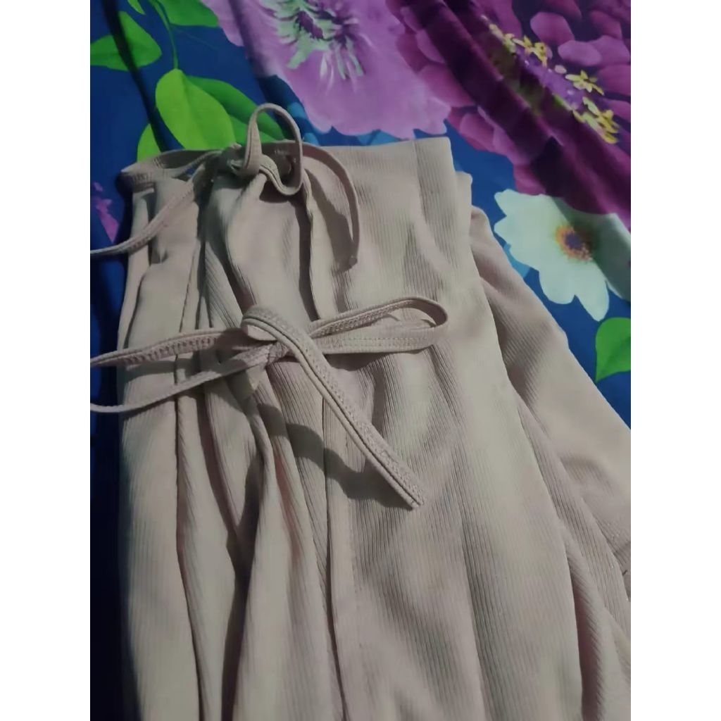 preloved rok pink talii