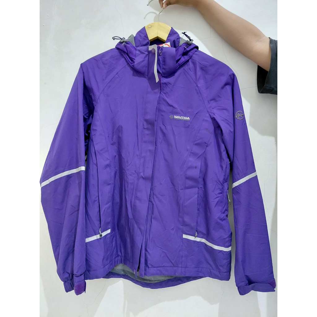 jaket nautica ungu