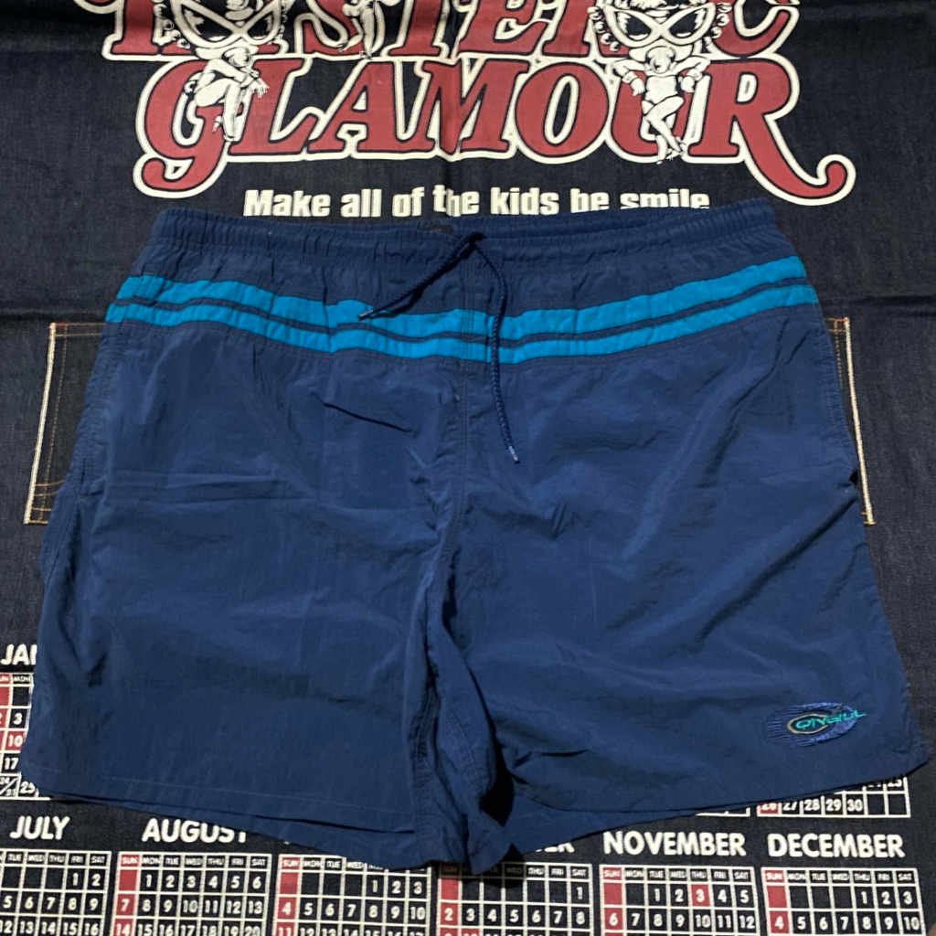 Vintage O'Neill Nylon Short Biru Size L W51 L46 Lingkar Pinggang 102 cm Panjang 46 cm