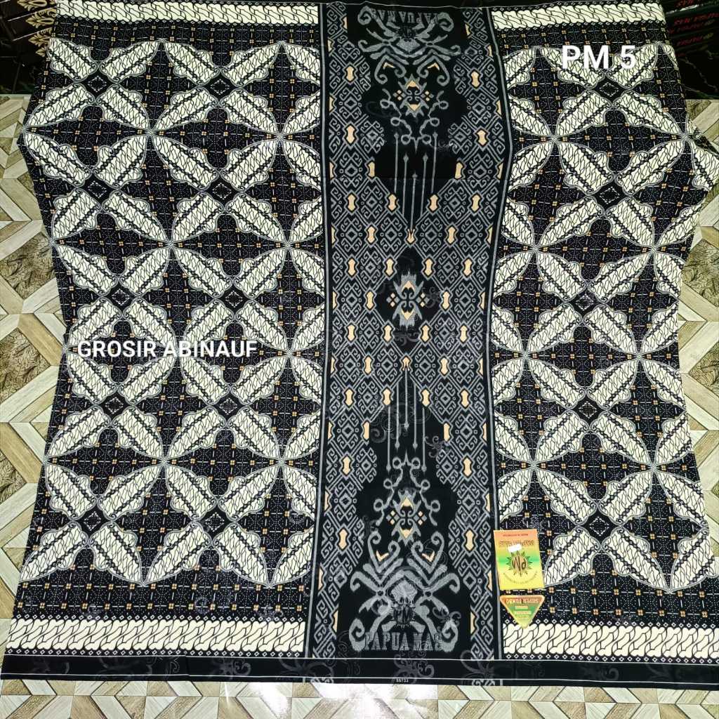 Sarung Muslim Pria KHUSUS HITAM PAPUA MAS Ukuran Jumbo Bahan Halus Sarung Samarinda Samarinda