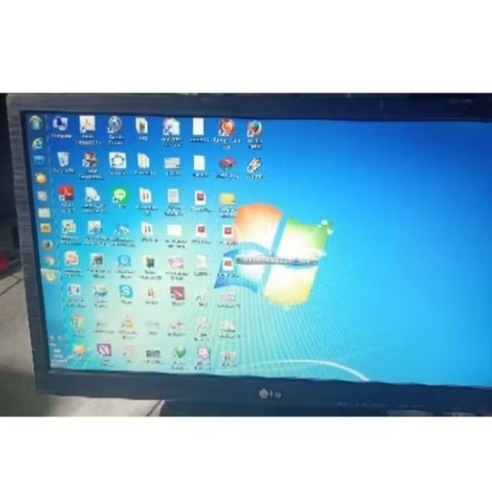 Monitor Komputer LED 19 Normal