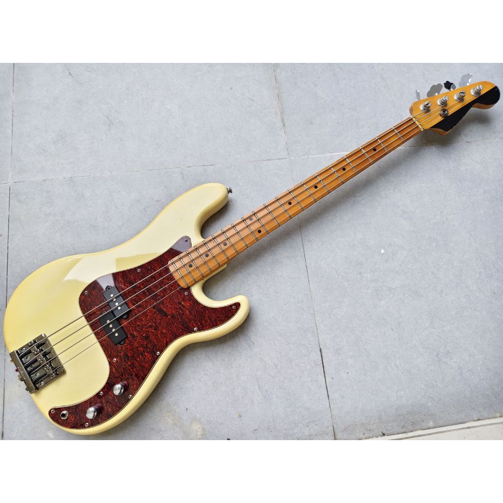 precision bass / p-bass Japan vintage Yamaha Pulser PB-400 full modified
