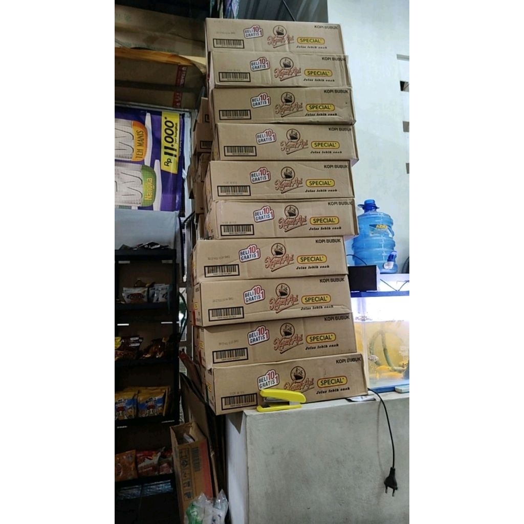 Kopi Kapal api mini 10+1 1 dus