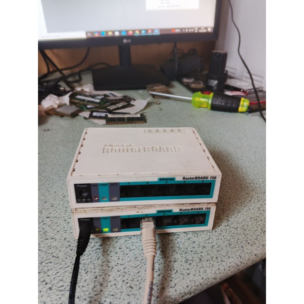 ROUTER BOARD RB 750 BIASA