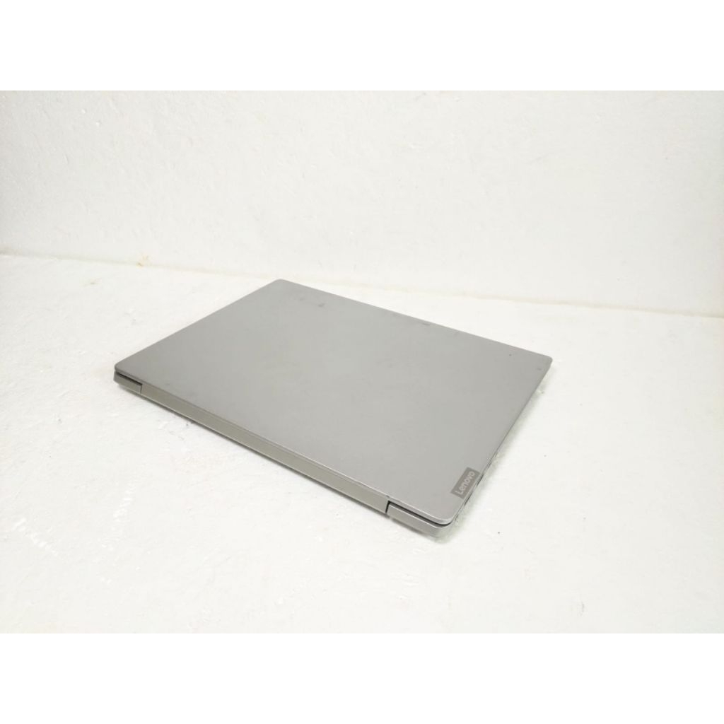 Laptop  Lenovo ideapad 330S-15IKB core i7-8550U 8cpu(quadcore) Ram 8GB emmc 16GB + hdd 1TB(B351)
