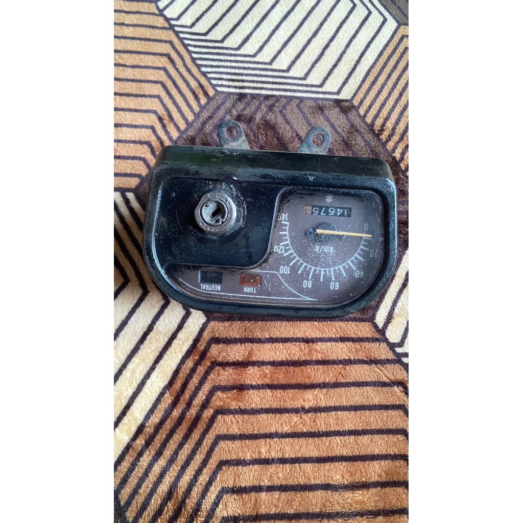 spidometer a100 a8