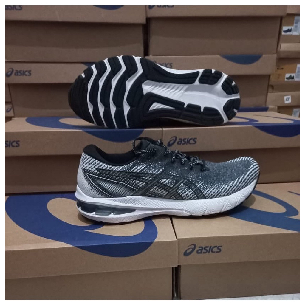 Sepatu Asics GT-2000