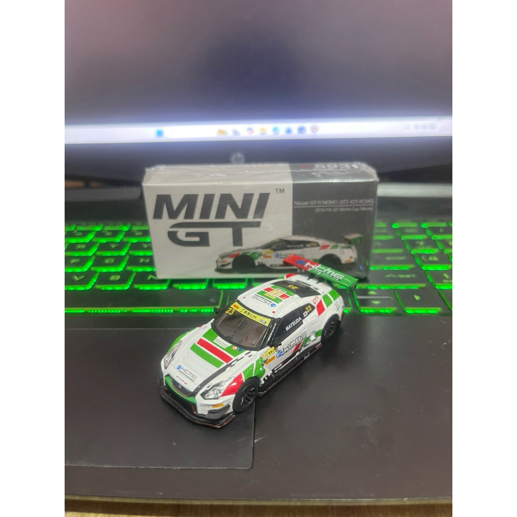 Mini GT Nissan GT-R Nismo GT3 #593