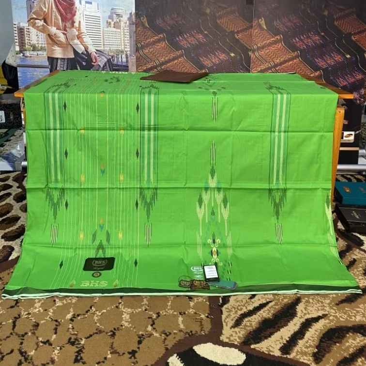 BHS ROYAL HIJAU STABILO CERAH PUSAT SARUNG BHS GOLD