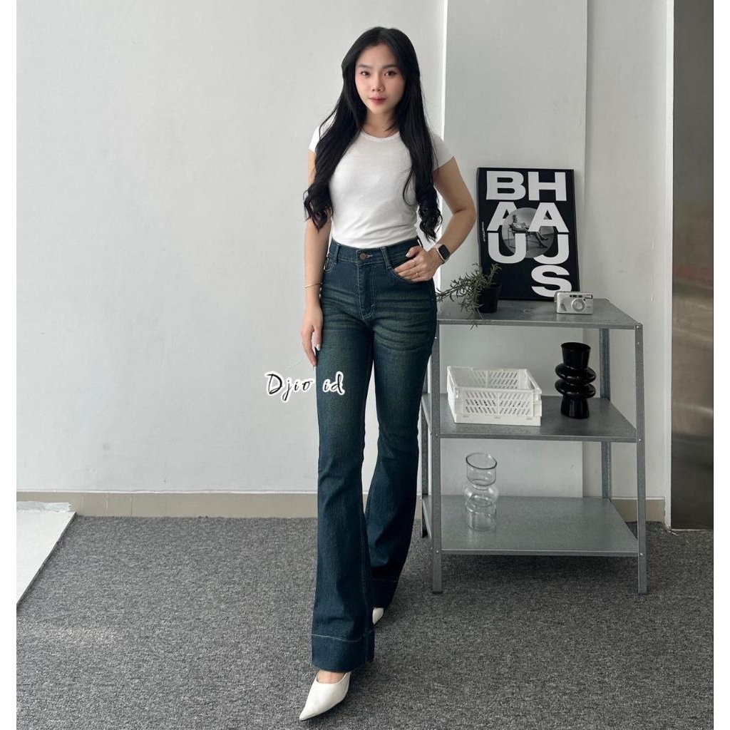 CUTBRAY LIPAT BAWAH
