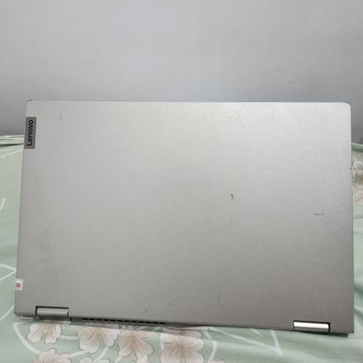 Termurah LAPTOP LENOVO 82HU AMD RYZEN 3 5300U RAM 8 SSD 512GB SECOND FUNGSI NORMAL MINUS BERCAK