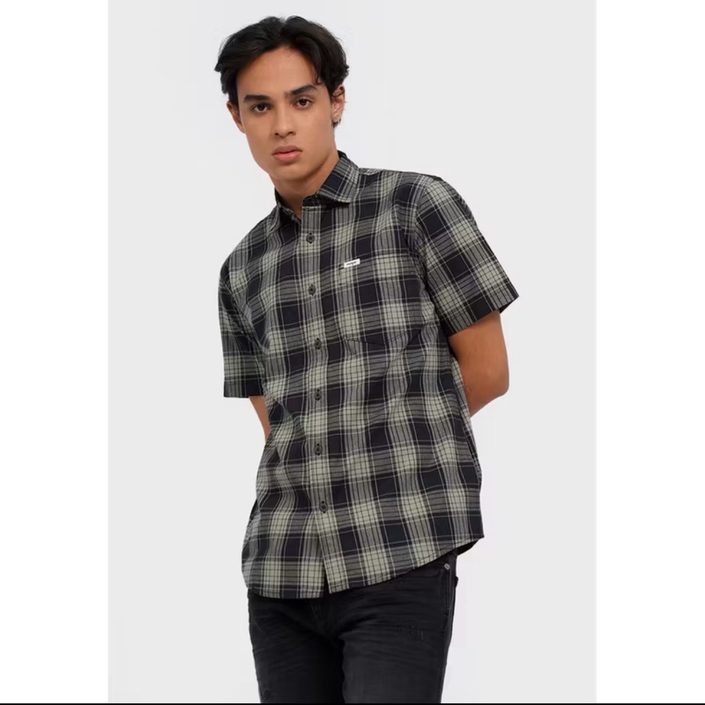 kemeja pendek wrangler Reguler fit Original