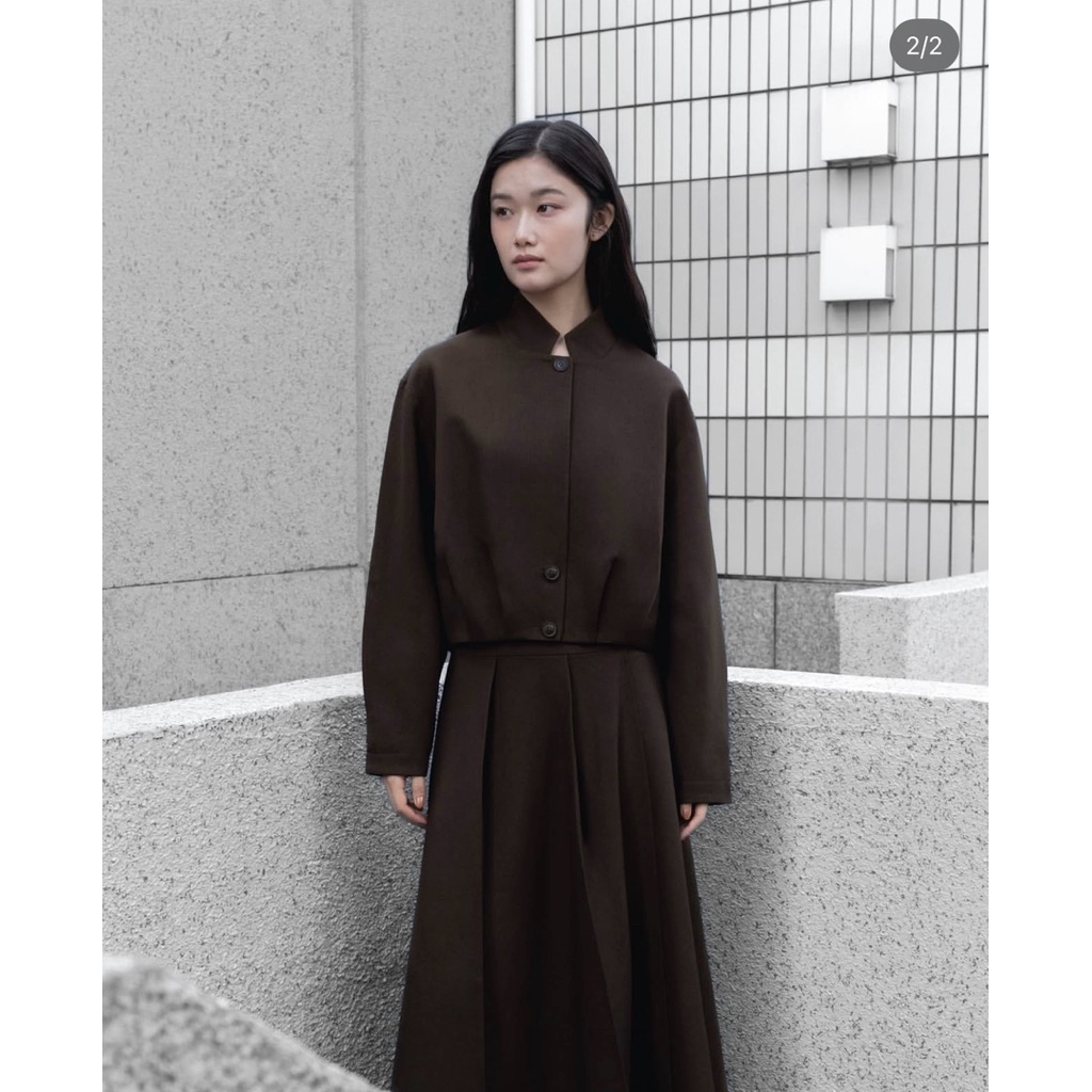 New Jedda Semi Crop Blazer in Bistre