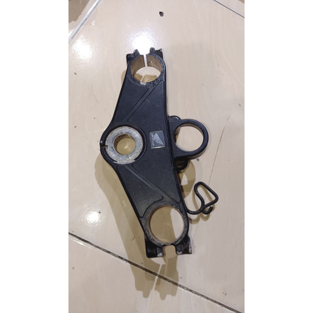 Segitiga T Atas Honda CBR 250 R Cbr250r CBR250R original