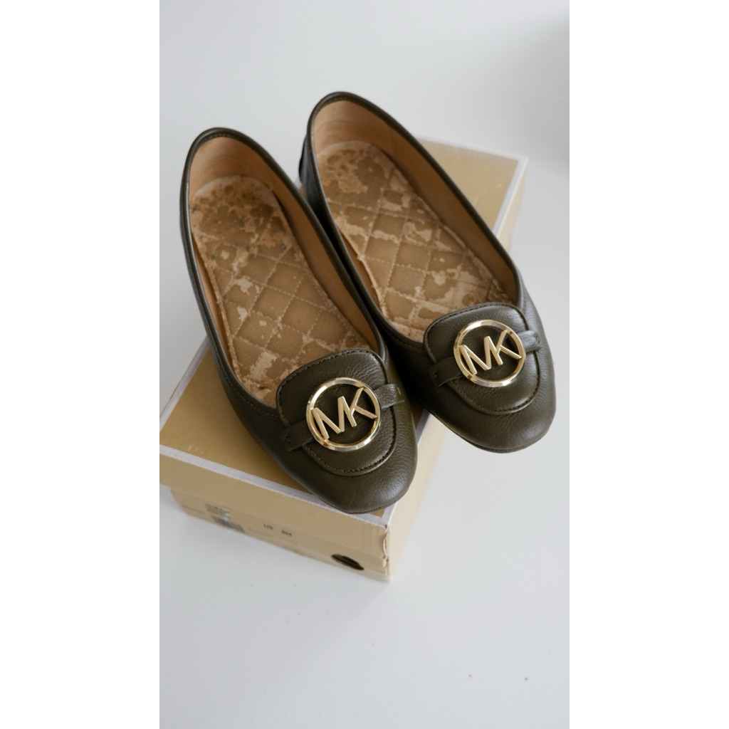 Preloved Michael Kors LILLIE MOC LEATHER 4059LIFPIL size 8