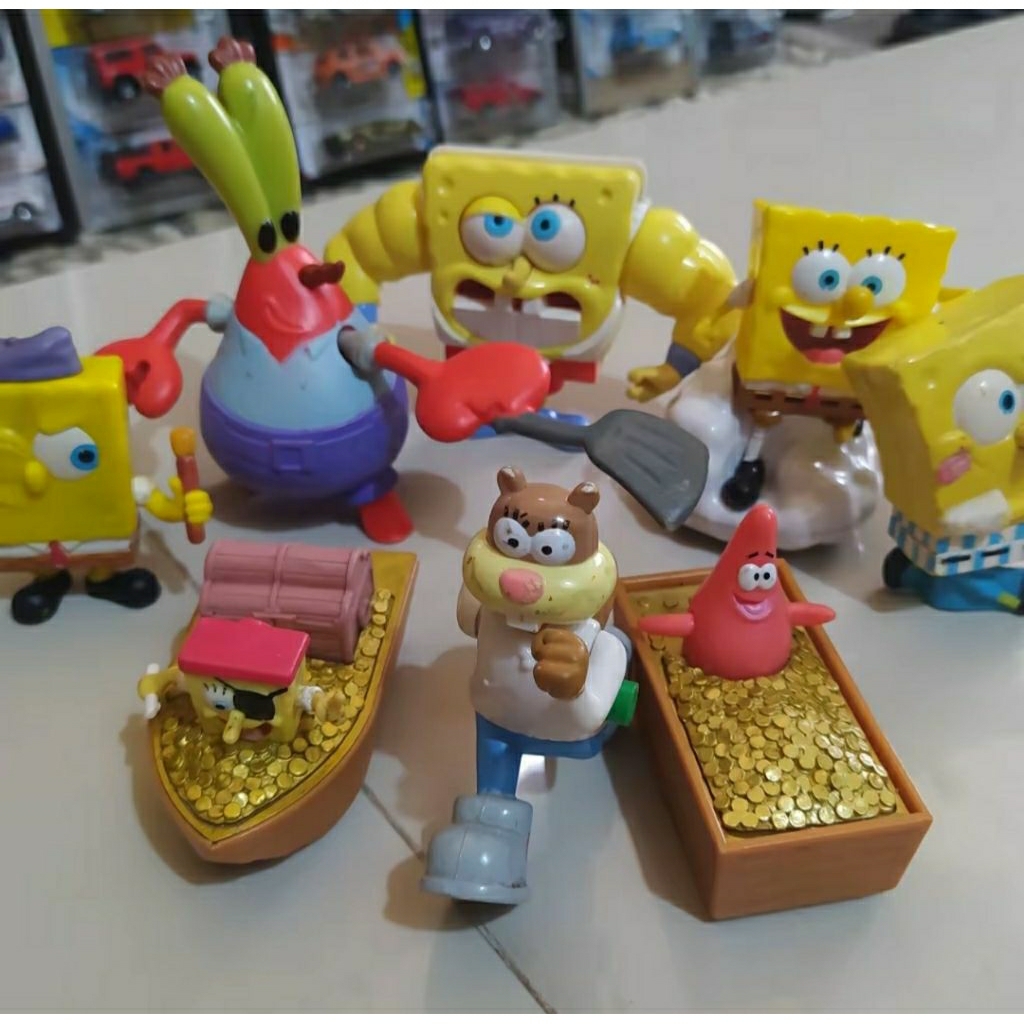 Figure Spongebob Squarepaint Mainan Anak McD