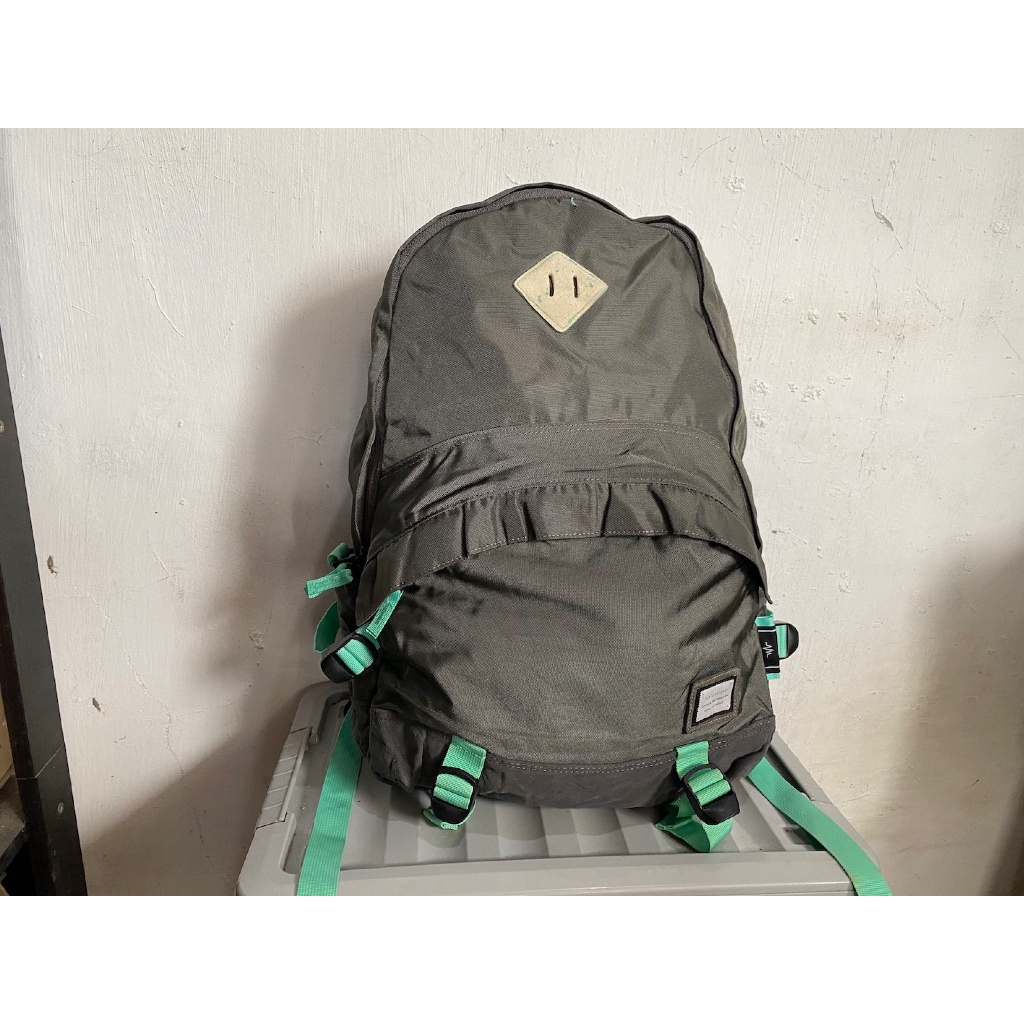 tas ransel pria wanita brand ULT CO canvas tebal abu grey preloved
