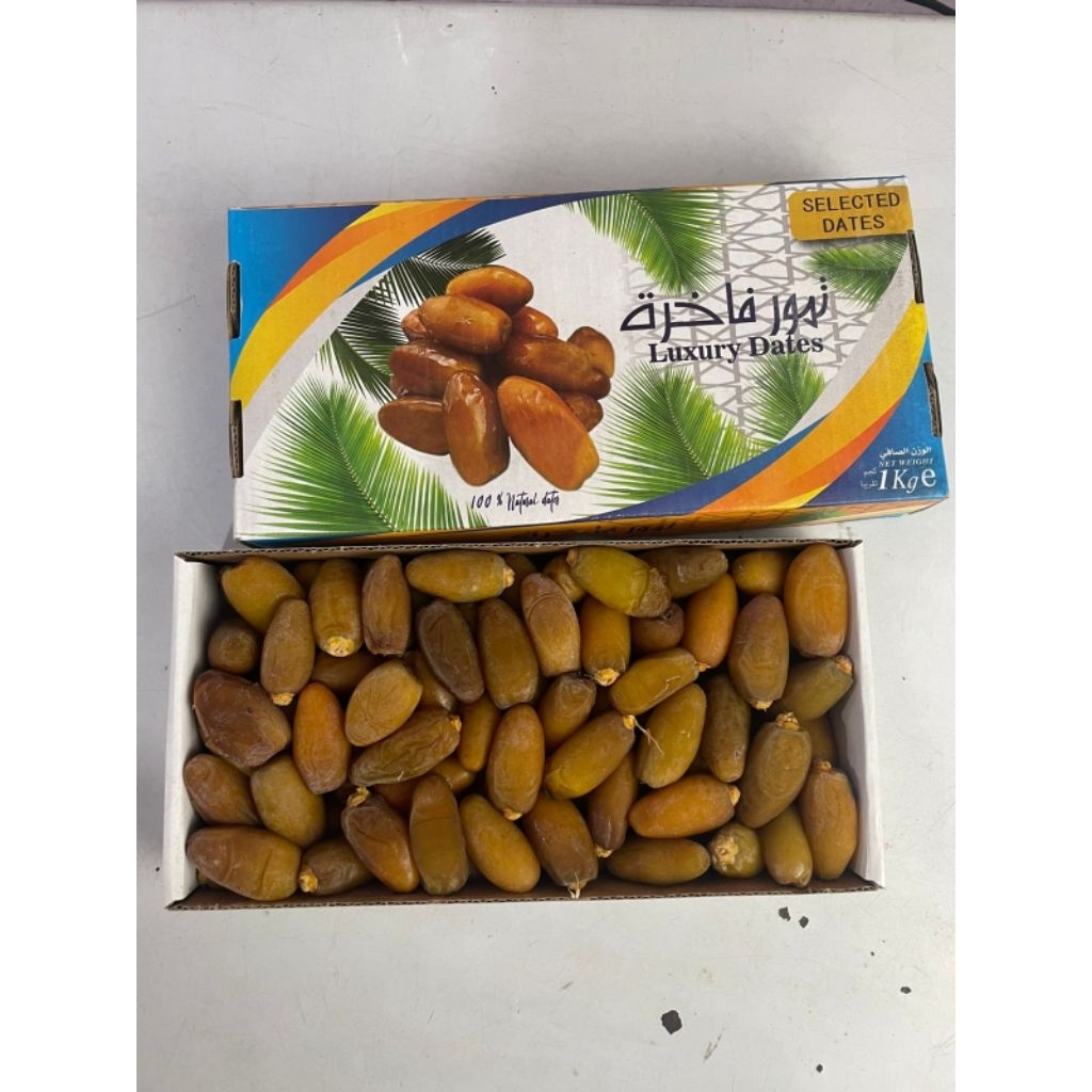 RUTHOB KURMA SETENGAH MATANG