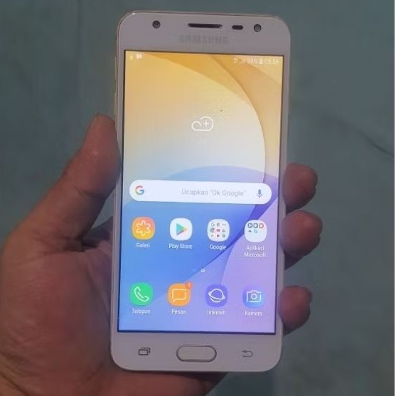 Hp seken Samsung J5 prime  ram 2/16gb normal