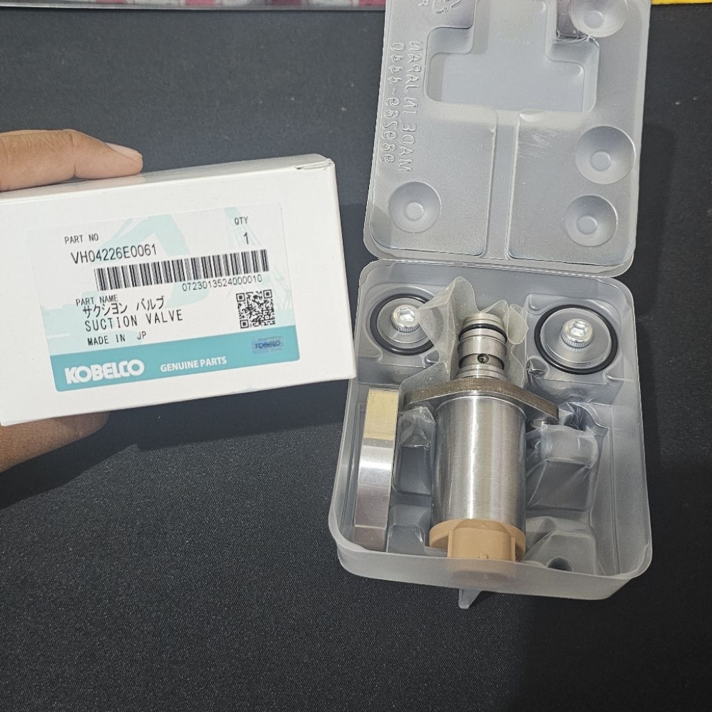 SCV Panjang / SCV Supply Pump Kobelco Asli Genuine VH04226E0061