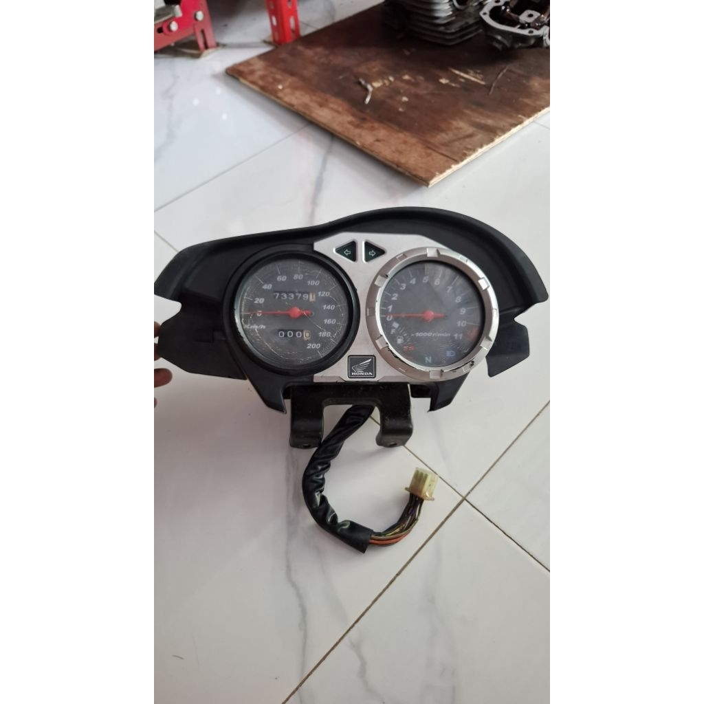Spedometer tiger pece atau tirev pece original