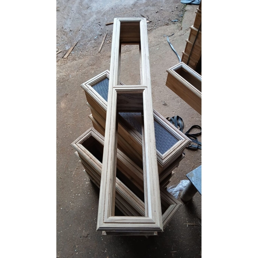 loster kayu jati minimalis polos