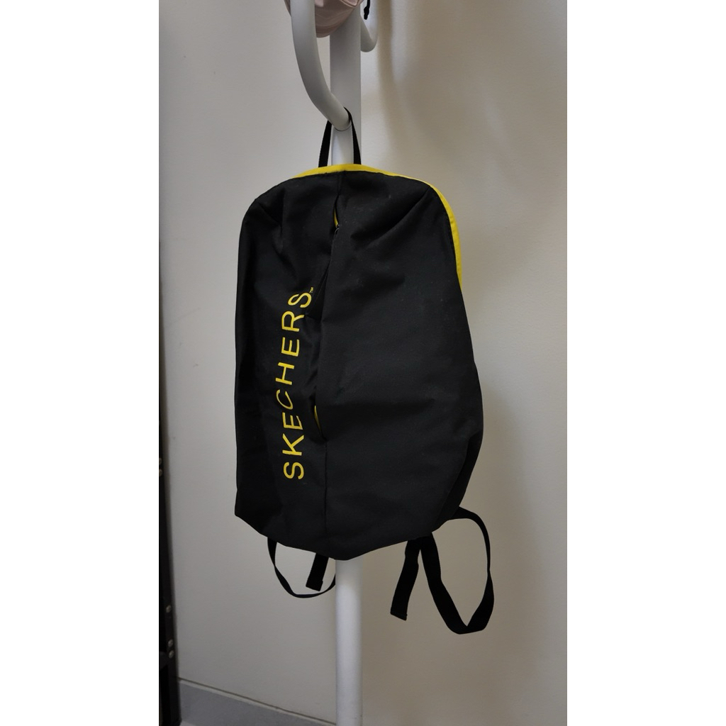 Preloved Skechers S633 Backpack Hitam Kuning – Original One Size