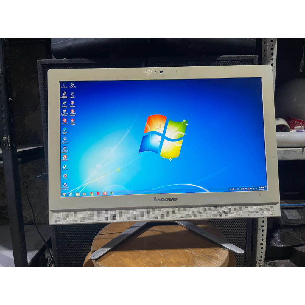 Pc Aio Lenovo core i3 gen4 ram 4GB HDD 500