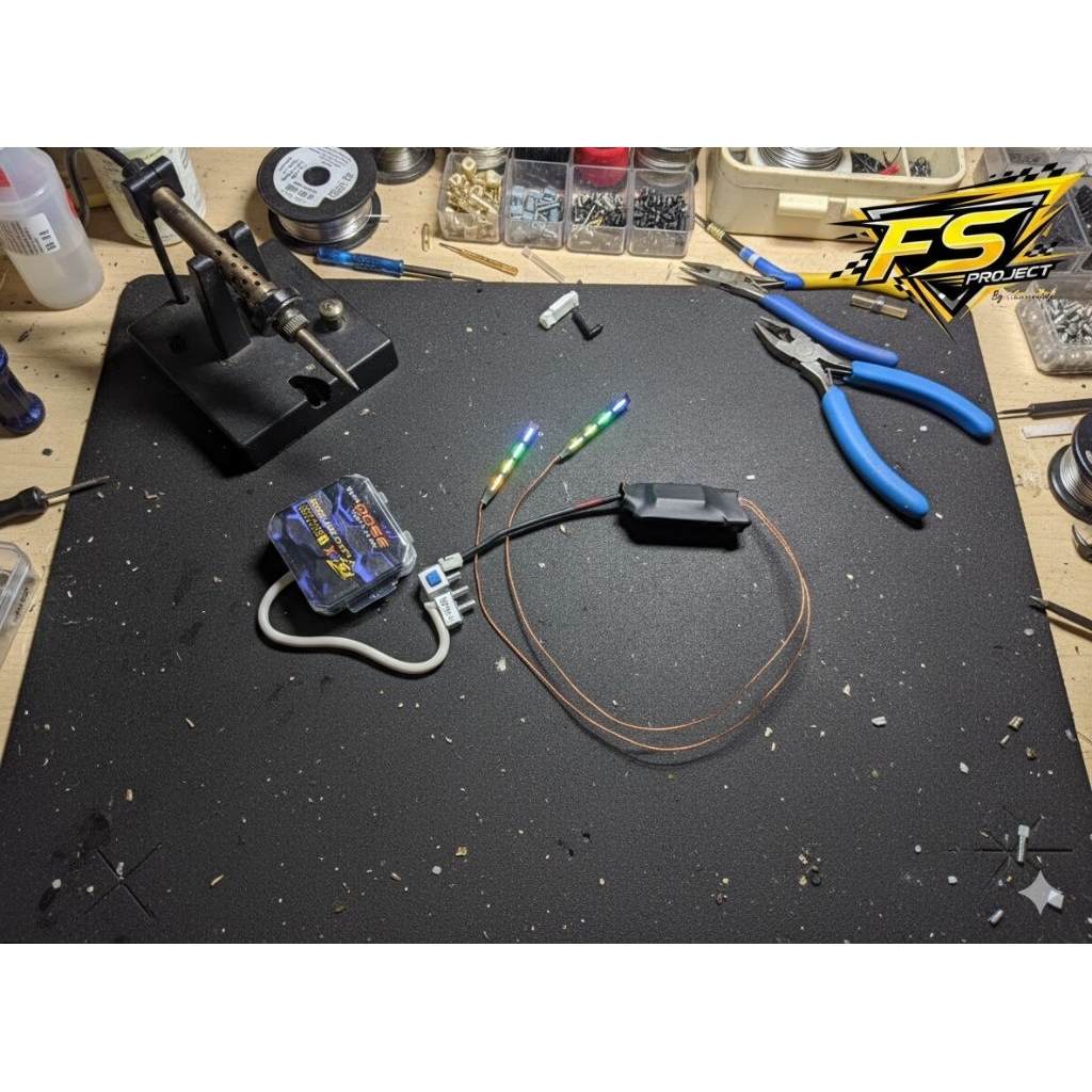 Rotator Magnet 4-Strip (Android System) – Edisi Spesial Miniatur Bus