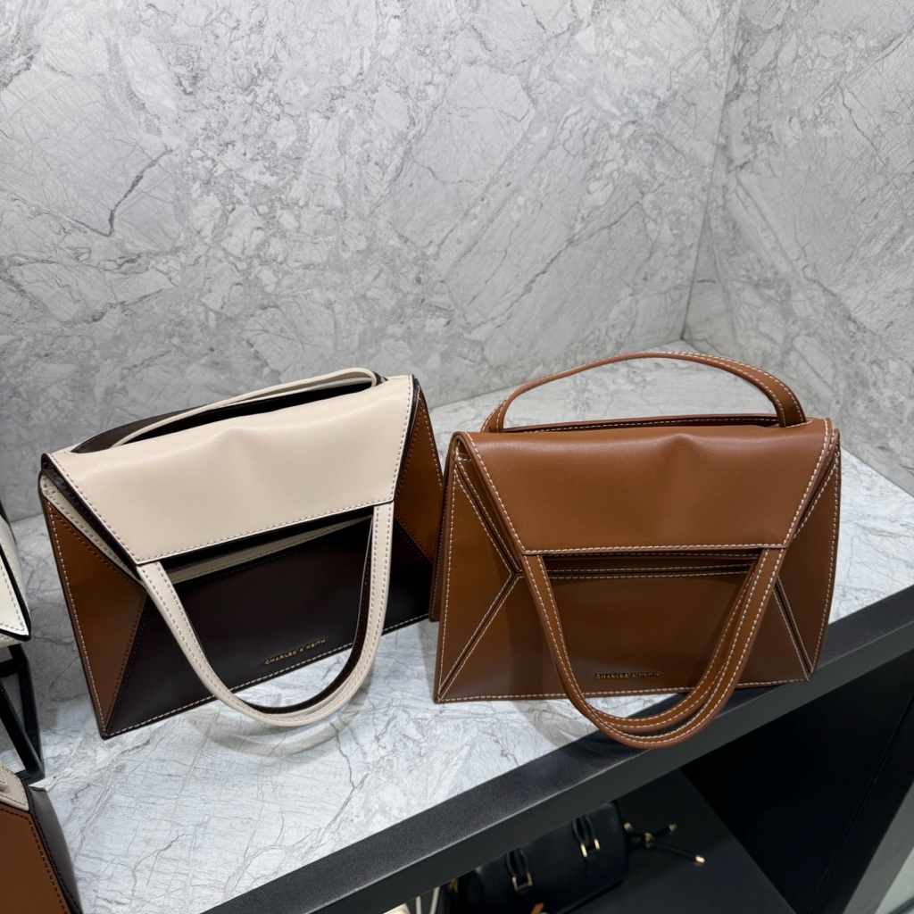 tas tote bag geometric nasrin charles&keith