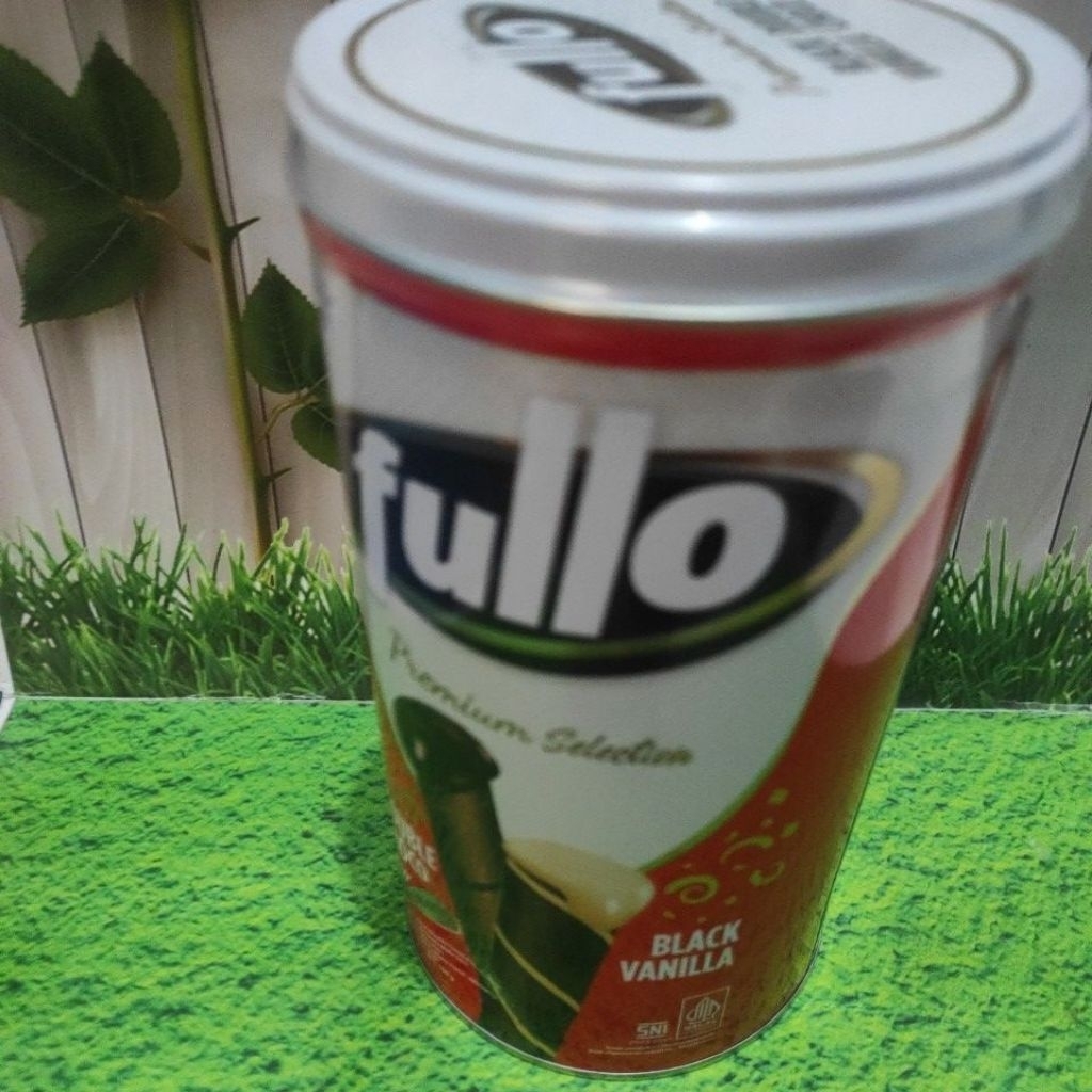 Fullo Astor double chocho &black vanilla 196g