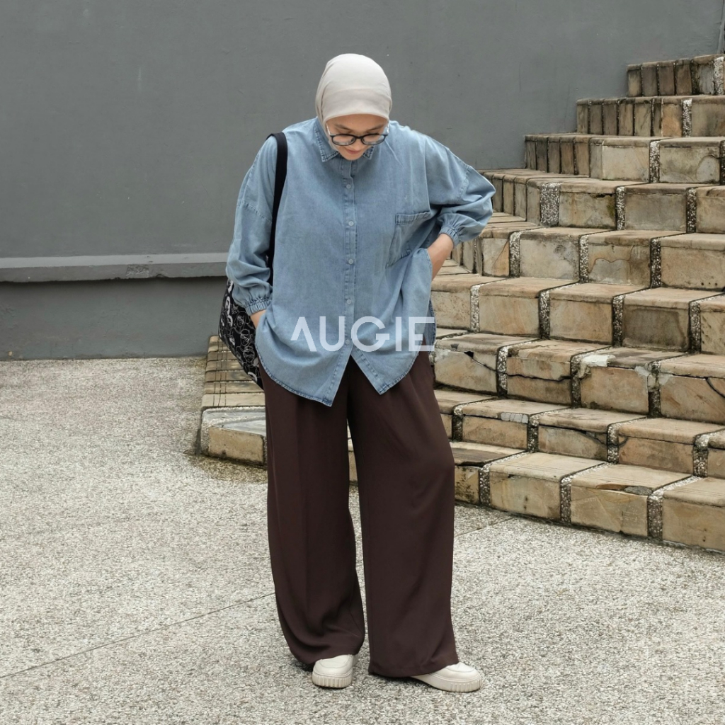 Augie - Rheina Oversized Denim Batwing Shirt Kemeja Denim Wanita Super Lebar