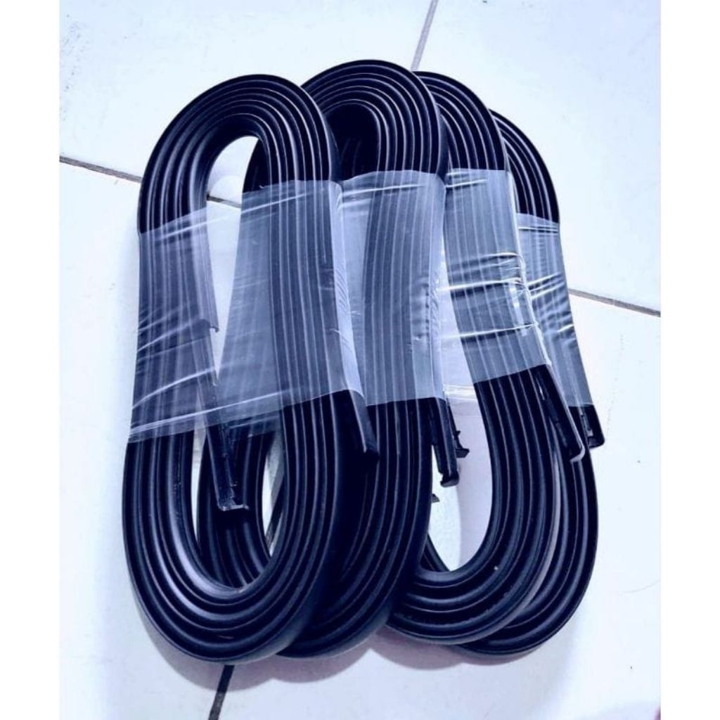 KARET ROOF LIST MOULDING KARET ATAP CIVIC FERIOR