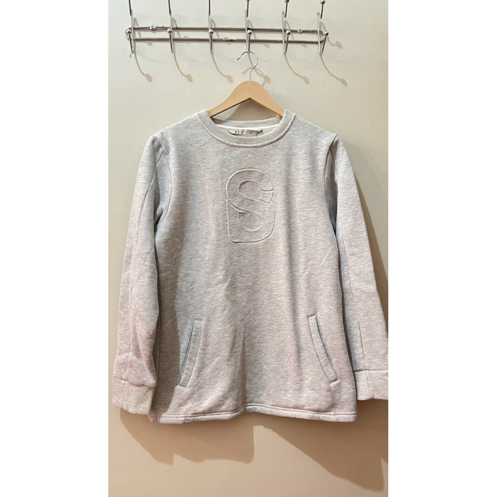 preloved sweater buttonscarves