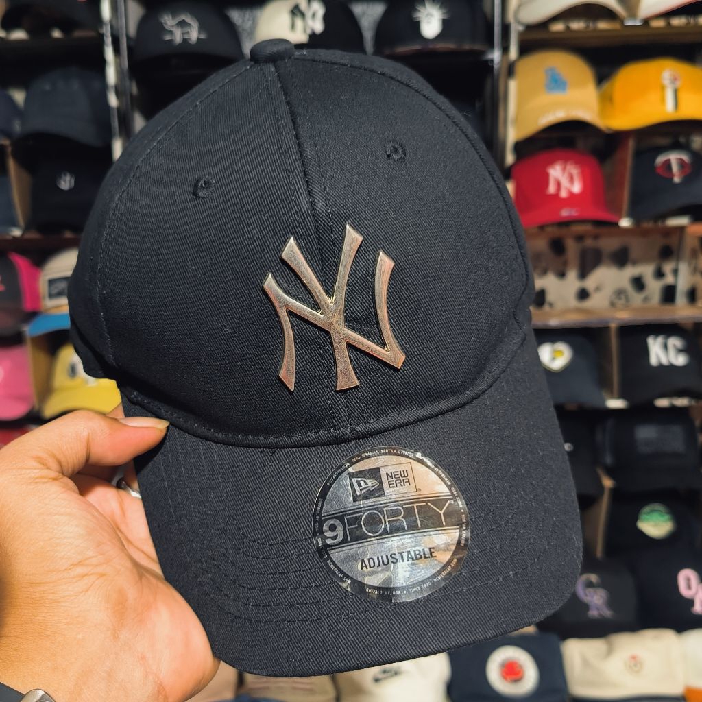 Topi New Era NY Yankees logo besi
