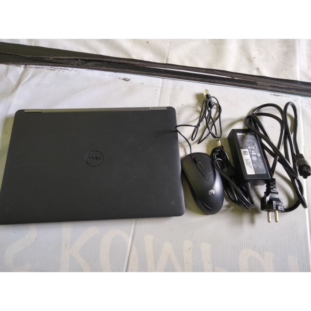 Laptop Murah Dell Latitude e7270 (Second)