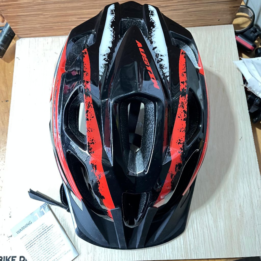 Helm Xzone Austin Red