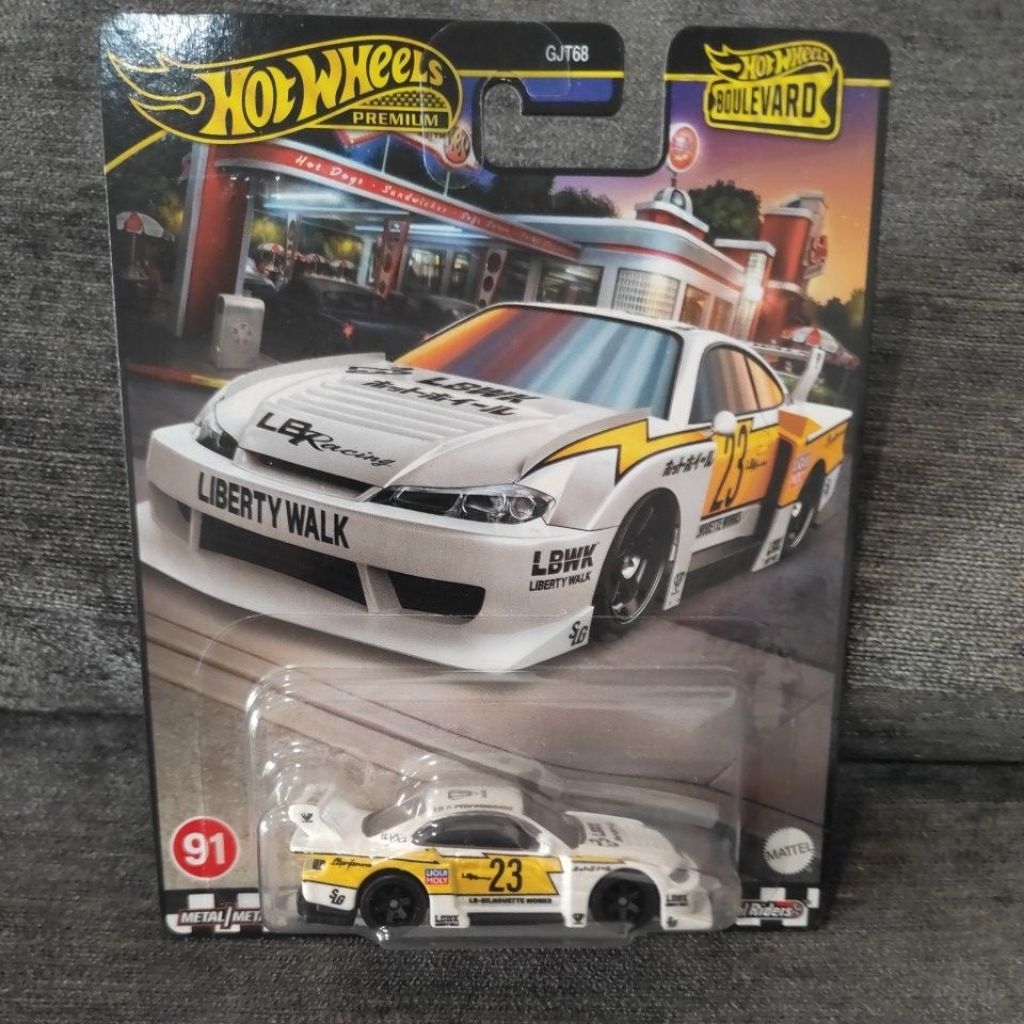 Hotwheels Premium Boulevard LBWK Nissan Silvia S15 JAPAN CARD ( FREE PROTEKTOR)