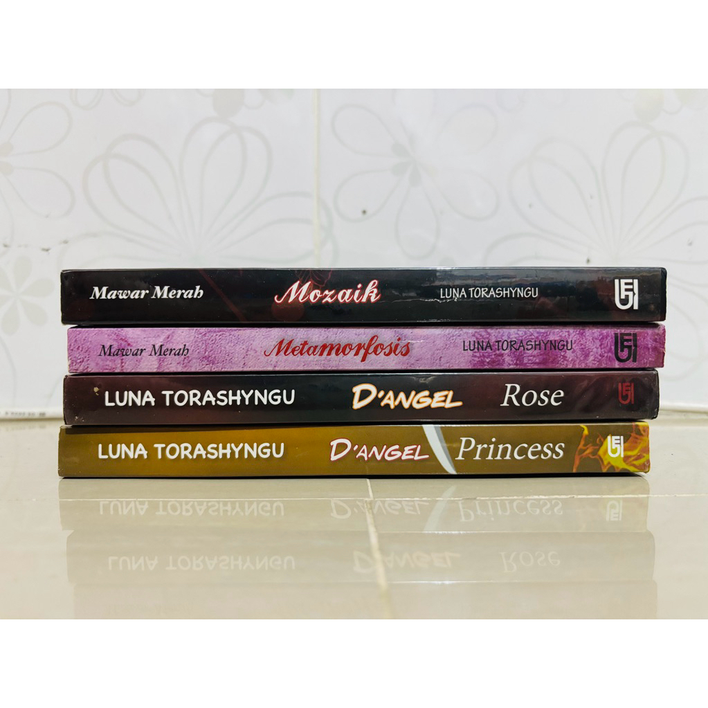 Novel Preloved Novel Bekas Luna Torashyngu Mawar Merah D Angel