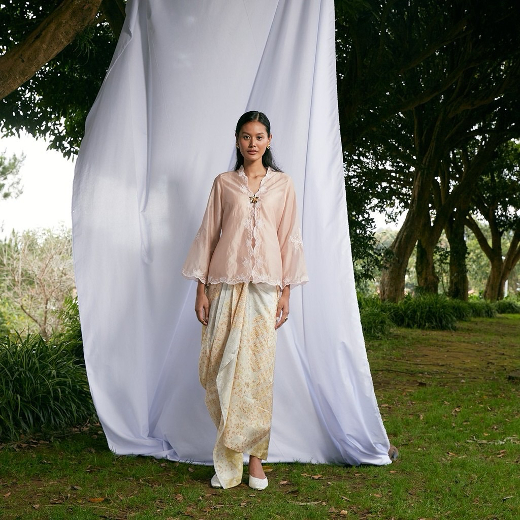 Kartini’s Label Nirmala Kebaya Second