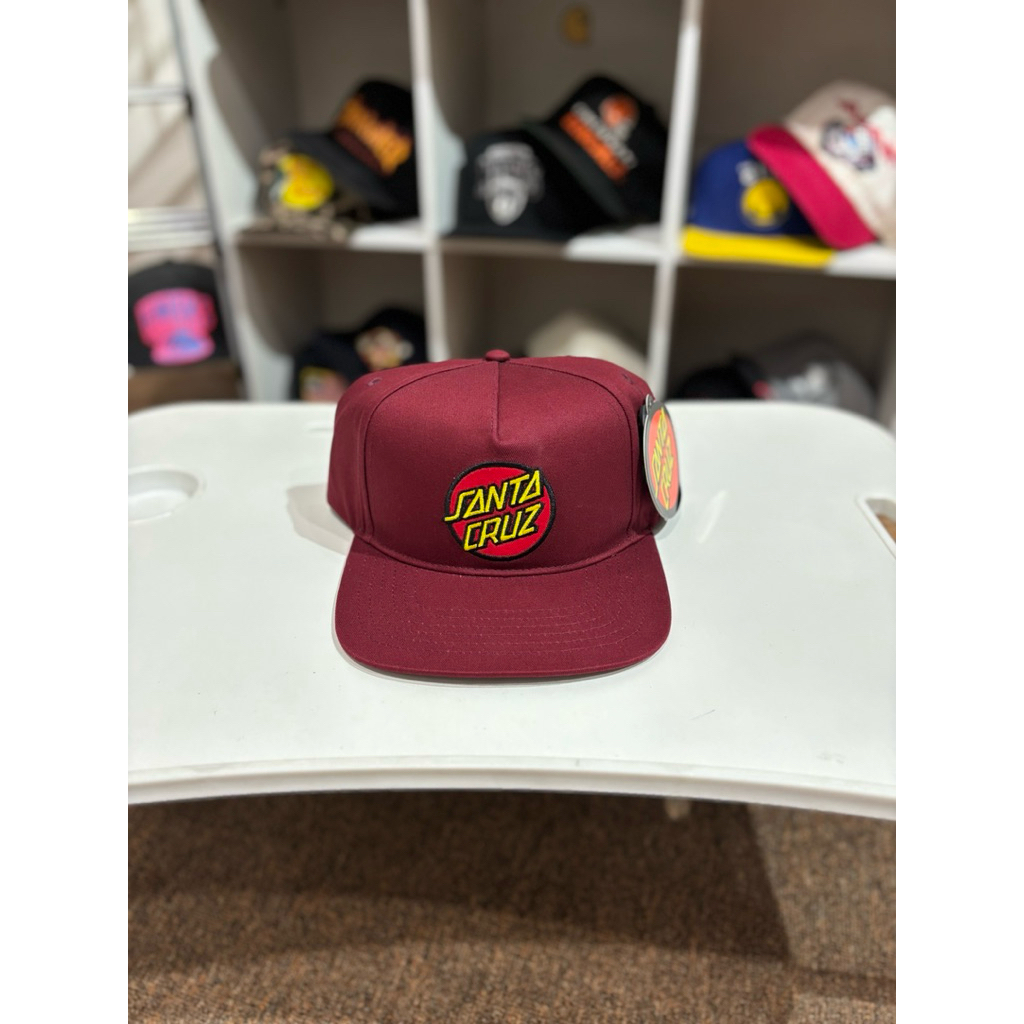 Topi Snapback Santa Cruz Maroon