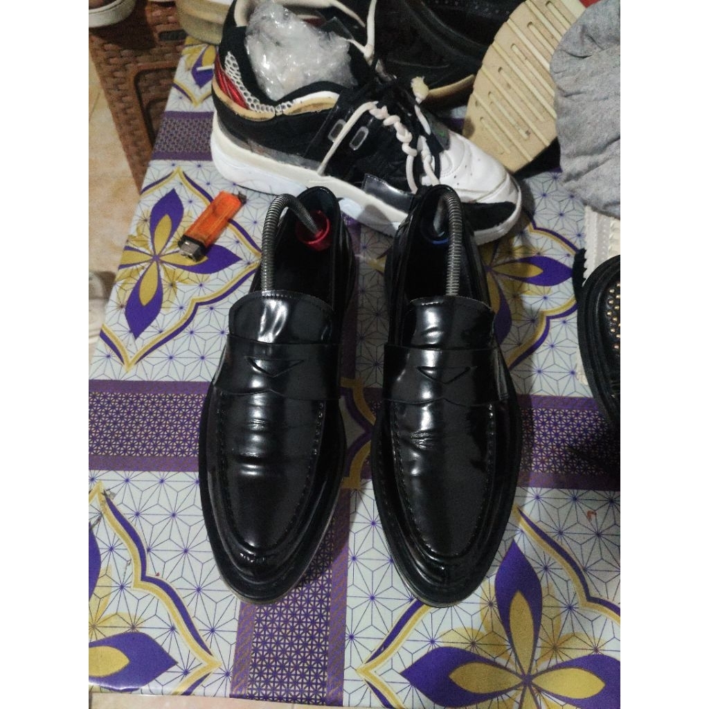 slip on prada loafers formal size 6